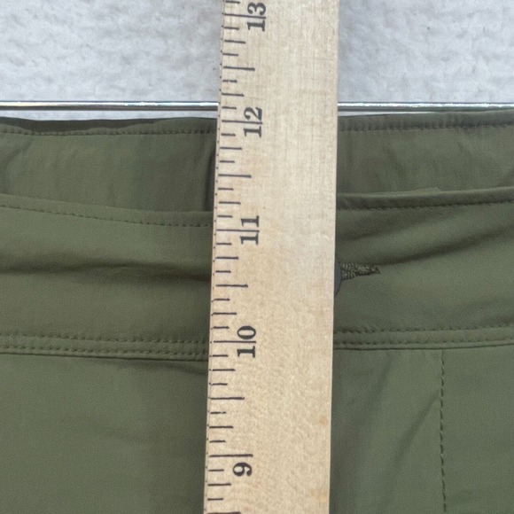 REI Shorts Mens Extra Large Green Hiking Outdoor Performance Nylon Cargo Fishing - Picture 11 of 13